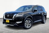 New 2025 Nissan Pathfinder SL image 2