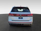 New 2025 Volkswagen Atlas Peak Edition SE image 5