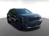 Used 2024 Kia Sorento S image 3