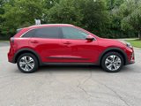 Used 2022 Kia Niro EX image 5
