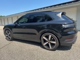 Used 2024 Porsche Cayenne image 4