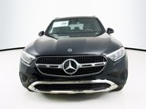 Used 2025 Mercedes-Benz GLC 300 4MATIC image 2