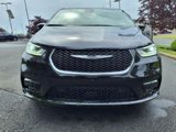 New 2025 Chrysler Pacifica Select image 5