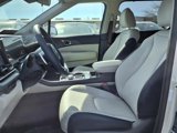 New 2025 Kia Carnival EX image 4