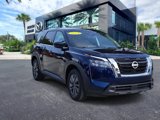 Used 2024 Nissan Pathfinder SV image 3