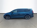 New 2025 Chrysler Pacifica Select image 4