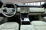 New 2025 Land Rover Range Rover SE image 5