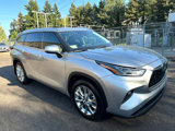 Used 2021 Toyota Highlander Limited image 3