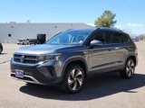 Used 2024 Volkswagen Taos SE image 6