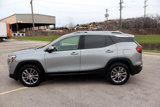 Used 2023 GMC Terrain SLT image 3