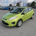Used 2013 Ford Fiesta SE image 2