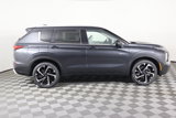New 2025 Mitsubishi Outlander SEL image 5