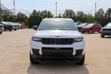 New 2025 Jeep Grand Cherokee L Altitude image 2
