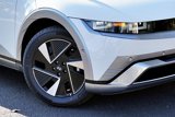 New 2025 Hyundai Ioniq 5 Limited image 4