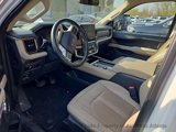 Used 2023 Ford Expedition Limited image 3