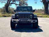 Used 2020 Jeep Gladiator Overland image 2