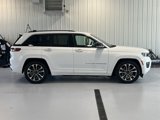 Used 2023 Jeep Grand Cherokee Overland image 2