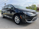 Used 2020 Chrysler Pacifica Limited image 3