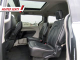 Used 2023 Chrysler Pacifica Limited image 5