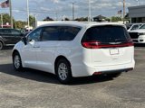 New 2026 Chrysler Pacifica Select image 5