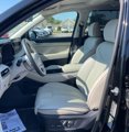 Used 2024 Hyundai Palisade Calligraphy image 3