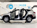 Used 2023 Hyundai Tucson SE image 2