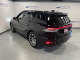 Used 2025 Lincoln Aviator AWD w/ Jet Appearance Package image 4