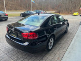 Used 2012 Volkswagen Passat TDI SE image 5