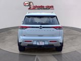 New 2025 Nissan Pathfinder SL w/ SL Premium Package image 4