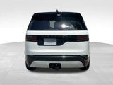 New 2025 Land Rover Discovery Dynamic SE image 4