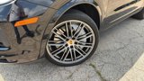 Used 2022 Porsche Cayenne Coupe w/ Premium Package image 2