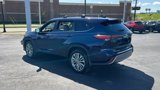 Certified 2022 Toyota Highlander Platinum image 5