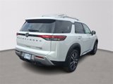 New 2025 Nissan Pathfinder Platinum w/ Cargo Package image 4