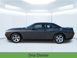 Used 2023 Dodge Challenger SXT image 2