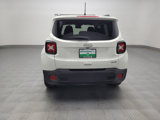 Used 2021 Jeep Renegade Latitude image 6