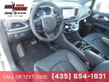 New 2025 Chrysler Pacifica Limited w/ Uconnect Theater Family Group image 5
