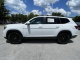 New 2025 Volkswagen Atlas SE image 4