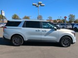 New 2025 Kia Carnival EX image 5