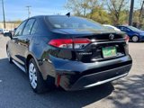 Used 2021 Toyota Corolla LE image 5
