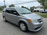 Used 2015 Dodge Grand Caravan SE w/ Quick Order Package 29E SE image 3