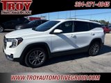Used 2023 GMC Terrain SLT image 3