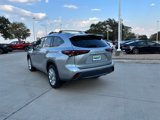 New 2025 Toyota Highlander Limited image 5