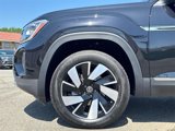 New 2025 Volkswagen Atlas Cross Sport SEL image 5