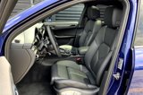 Certified 2025 Porsche Macan image 5