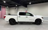 Used 2019 Nissan Titan SV w/ Midnight Edition image 4
