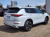 New 2025 Mitsubishi Outlander SE image 3