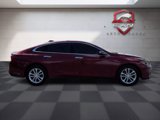 Used 2018 Chevrolet Malibu LT image 2