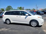 Used 2012 Toyota Sienna Limited image 4