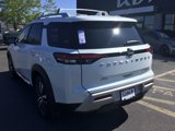 New 2025 Nissan Pathfinder Platinum image 4