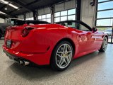 Used 2016 Ferrari California T image 5